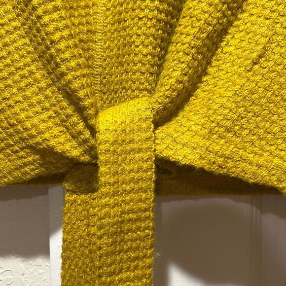 J.O.A Women's Tie Front Waffle Textured Knit Cropped Sweater Yellow Size Medium - Picture 3 of 7